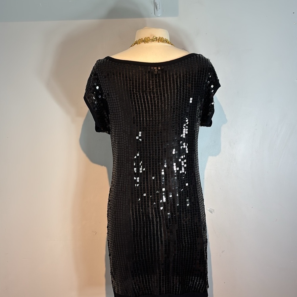 BEBE Black Sequin shift Dress short sleeves size medium - Picture 6 of 12